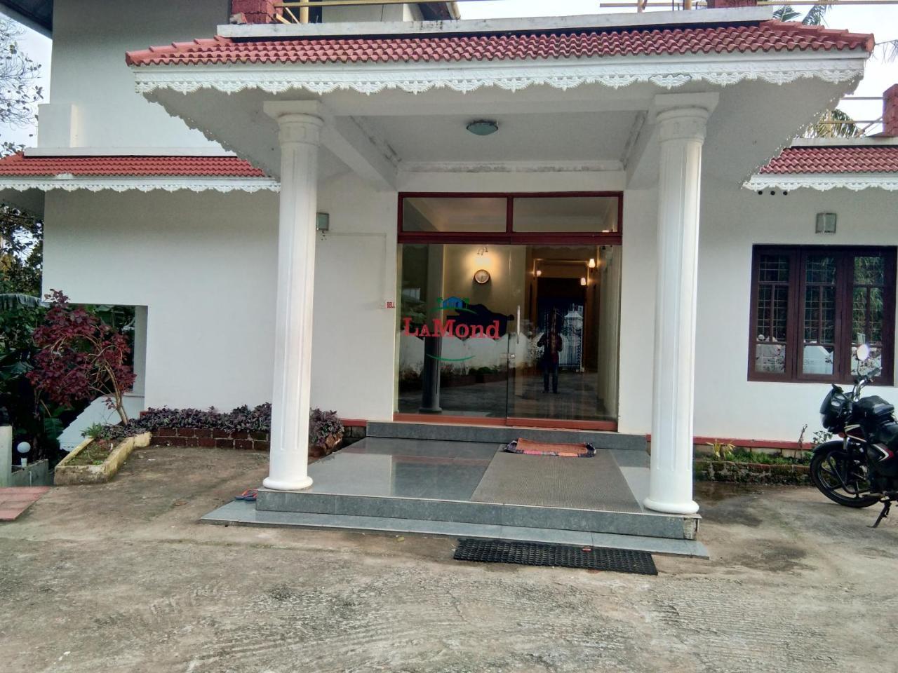 Lamond Holidays Munnar Exterior foto